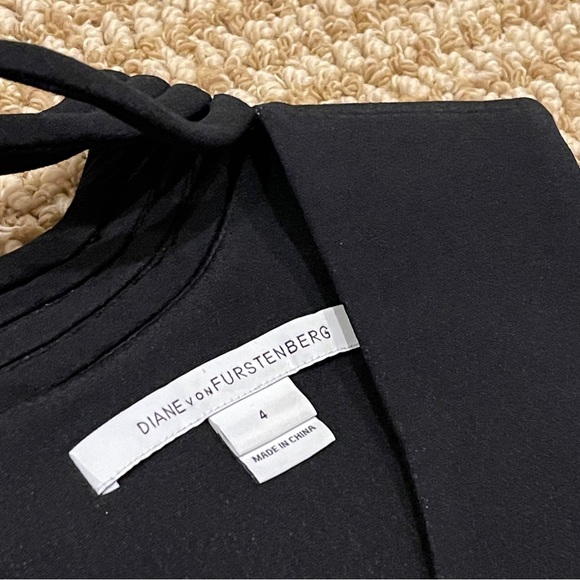 Diane von Furstenberg Black Noralie Sleeveless Dress 4 - Picture 3 of 9